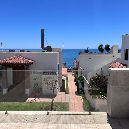 Pirata Bungalow Sea Front Estepona Exterior foto
